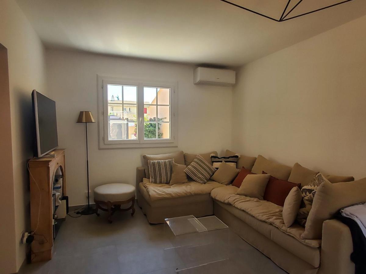 Frejus Maison 3 Chambres 100M2 Climatisee 6 Person المظهر الخارجي الصورة
